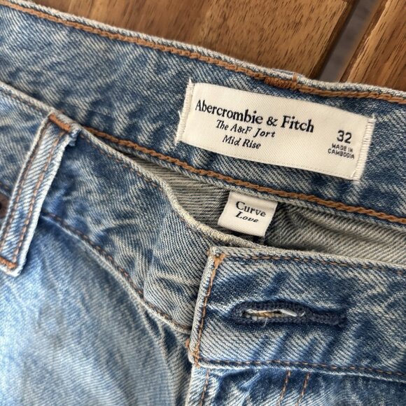 Abercrombie & Fitch Curve Love Mid Rise The A&F Jort Shorts Raw Hem Women’s 32 - Picture 11 of 16